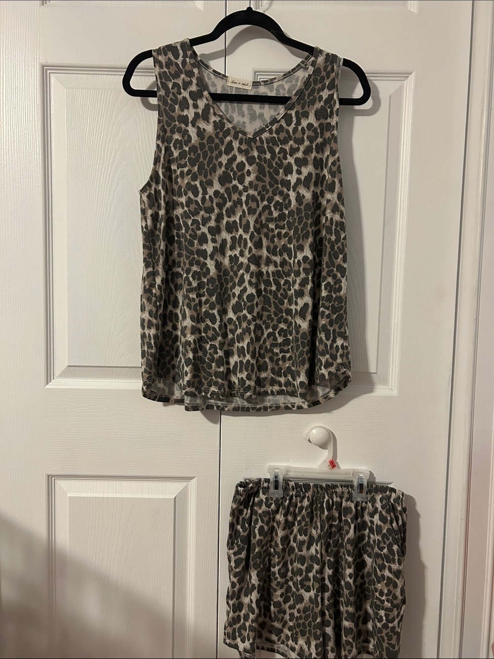 Women’s Size L Lime and Chili Brown Leopard Print Tank and Shorts Set